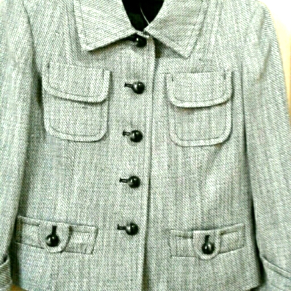 NINE WEST Suit Set - Picture 3 of 4